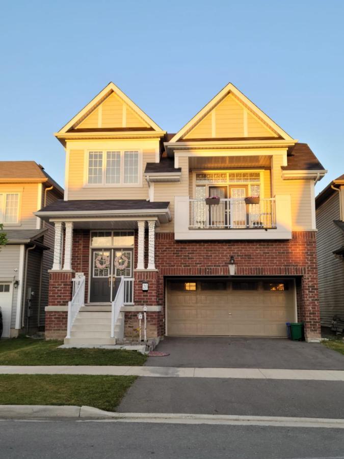 Vila Niagara- Beautiful Cozy Sunfilled Big Complete House Minutes Drive From Falls Thorold Exteriér fotografie