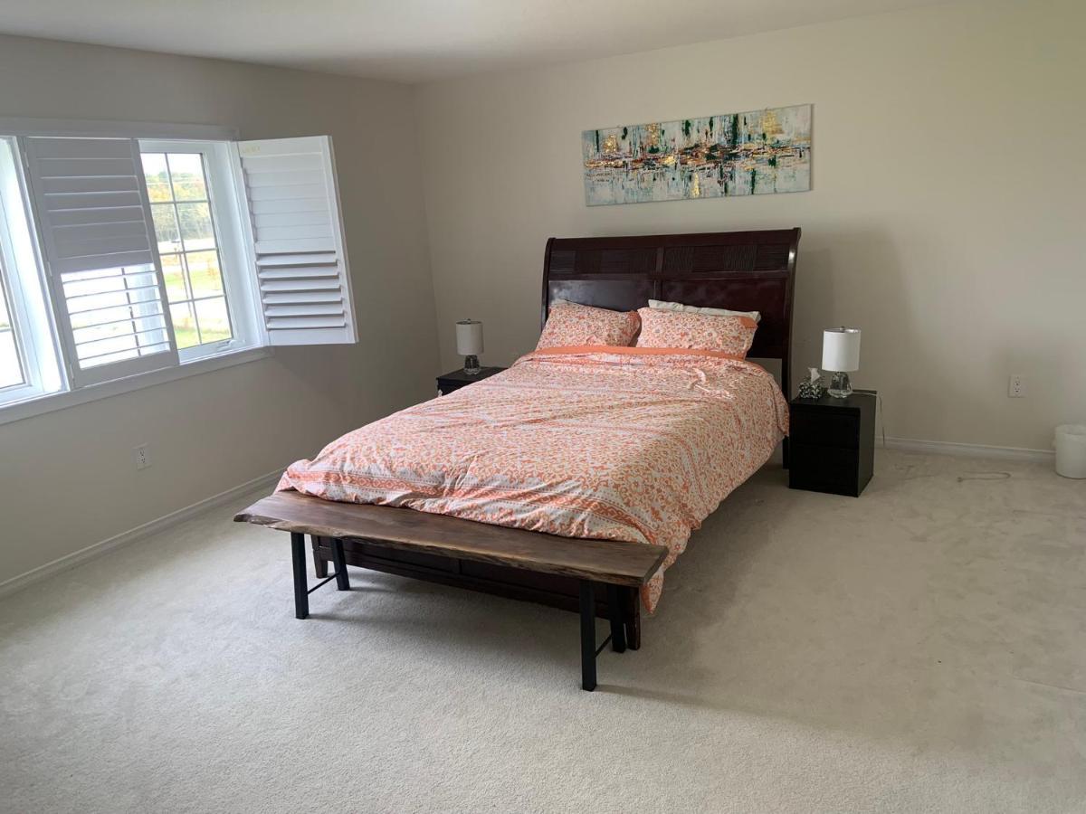 Vila Niagara- Beautiful Cozy Sunfilled Big Complete House Minutes Drive From Falls Thorold Exteriér fotografie